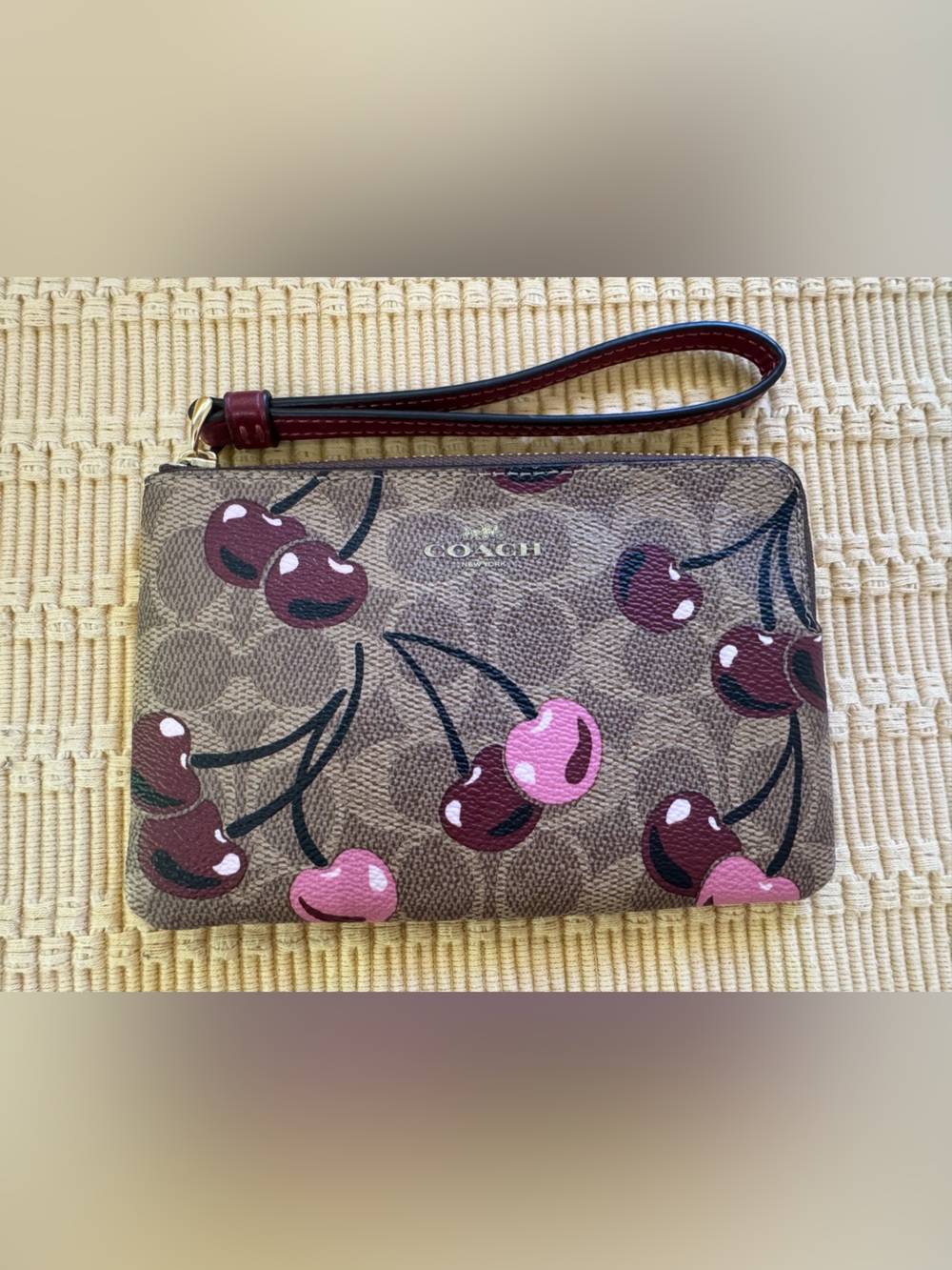 NWOT Coach Cherry Print Wristlet Wallet - Brown/Pink